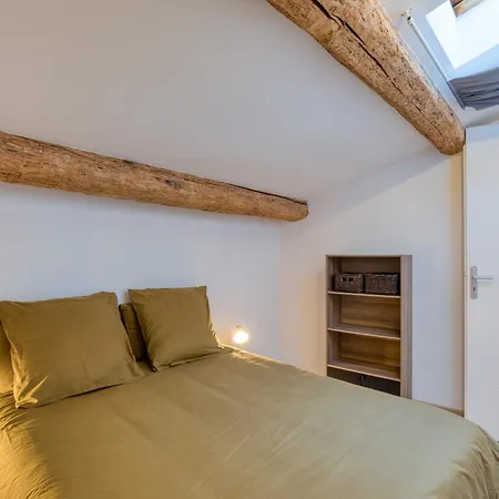 Apartment Le Voltaire Pour 4